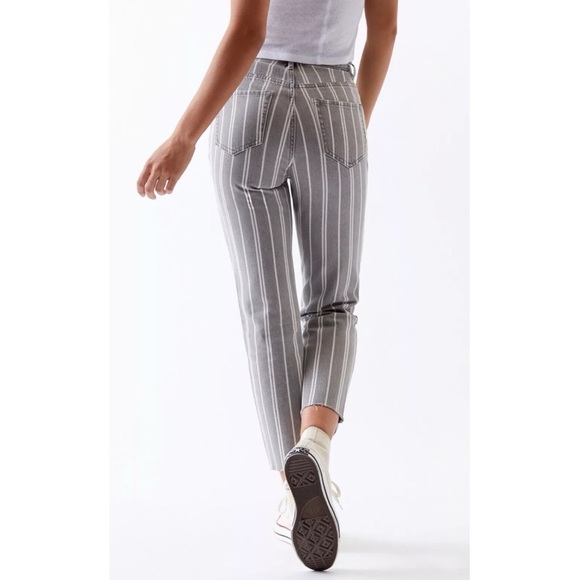 Pacsun Grey Pinstripe High Rise Jegging - Picture 3 of 7